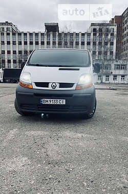 Грузовой фургон Renault Trafic 2005 в Сумах