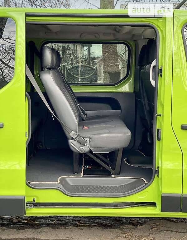 Минивэн Renault Trafic 2017 в Староконстантинове