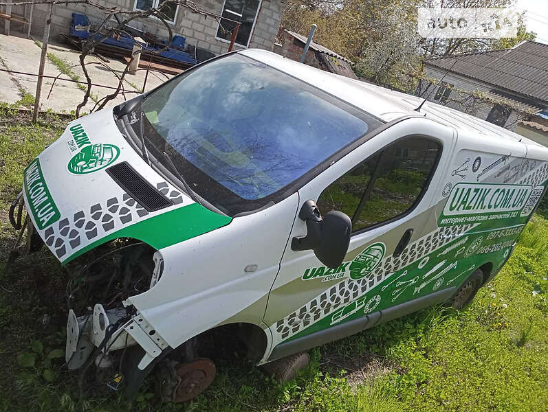 Грузопассажирский фургон Renault Trafic 2012 в Балаклее фото 2 Грузопассажирский фургон Renault Trafic 2012 в Балаклее