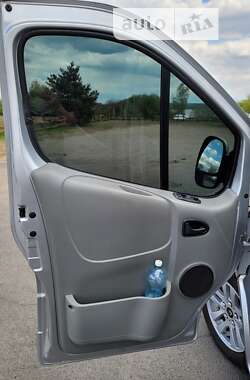 Грузовой фургон Renault Trafic 2011 в Гайвороне