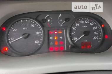 Минивэн Renault Trafic 2002 в 