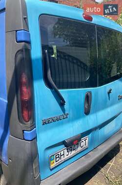 Микроавтобус Renault Trafic 2004 в Черноморске