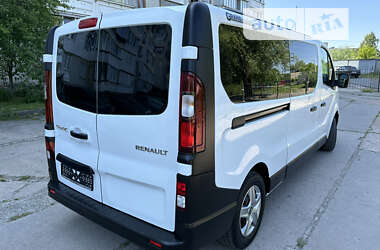 Минивэн Renault Trafic 2021 в 