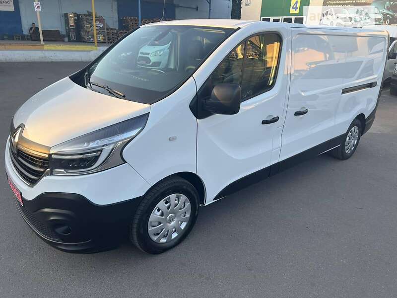Вантажний фургон Renault Trafic 2020 в Луцьку