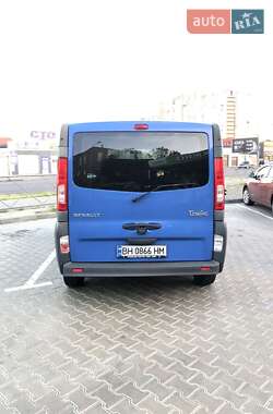Грузовой фургон Renault Trafic 2013 в 