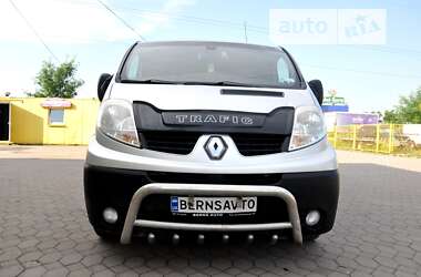 Вантажний фургон Renault Trafic 2012 в Львові