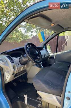 Микроавтобус Renault Trafic 2003 в Теребовле