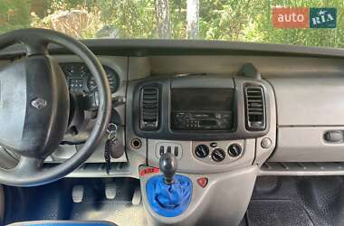 Микроавтобус Renault Trafic 2004 в Черноморске