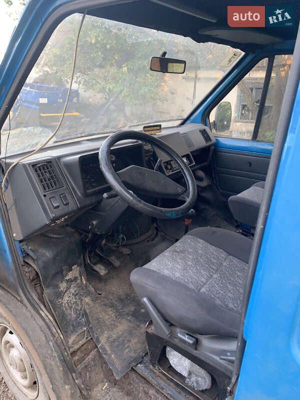 Минивэн Renault Trafic 1990 в Николаеве