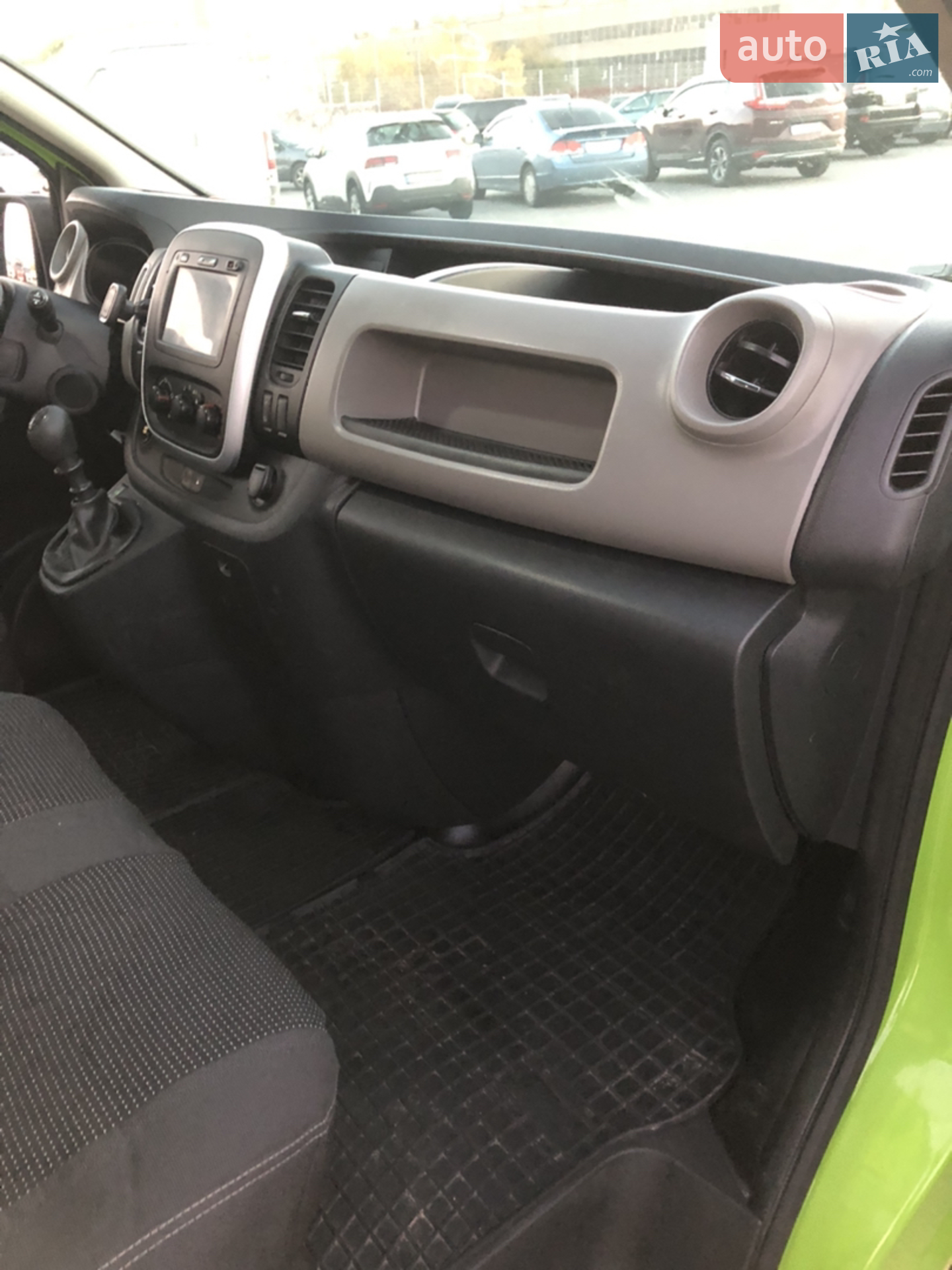 2016 Renault Trafic - мініатюра 11