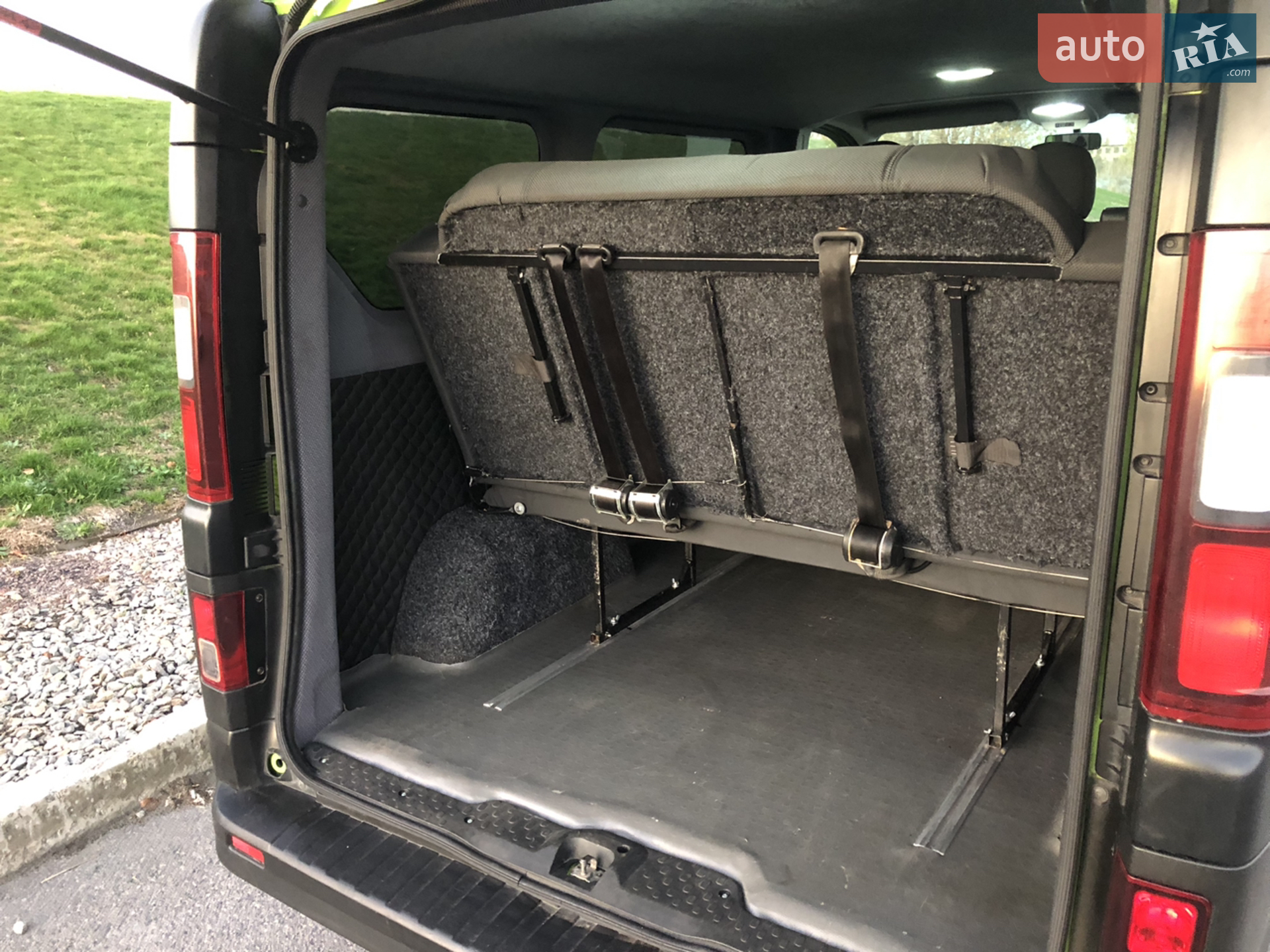 2016 Renault Trafic - мініатюра 13