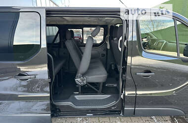 Минивэн Renault Trafic 2015 в 