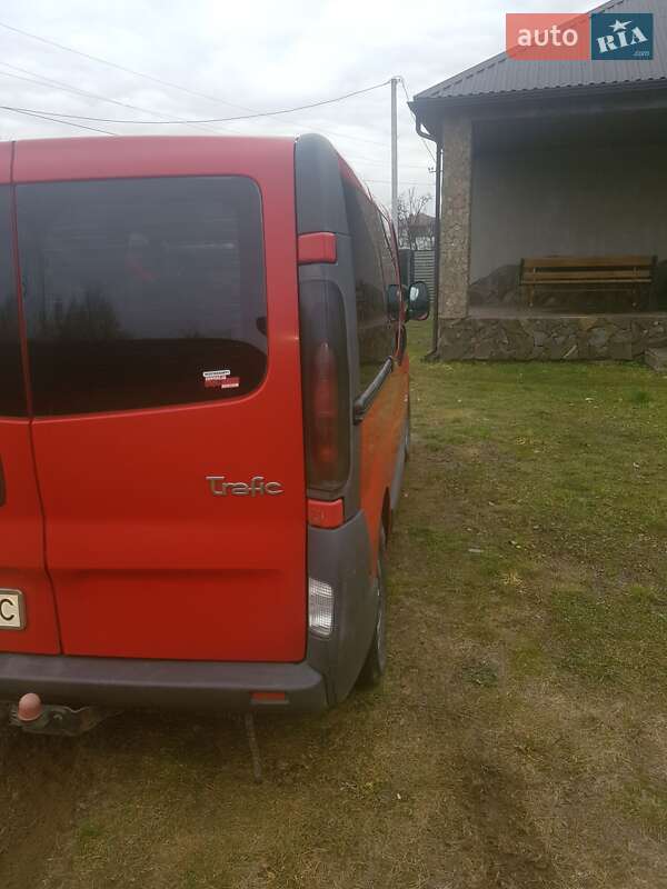Мінівен Renault Trafic 2002 в Любомлі