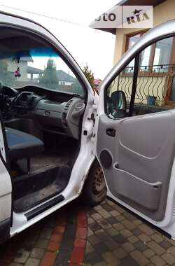 Мінівен Renault Trafic 2011 в Луцьку