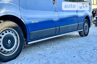 Мінівен Renault Trafic 2004 в 