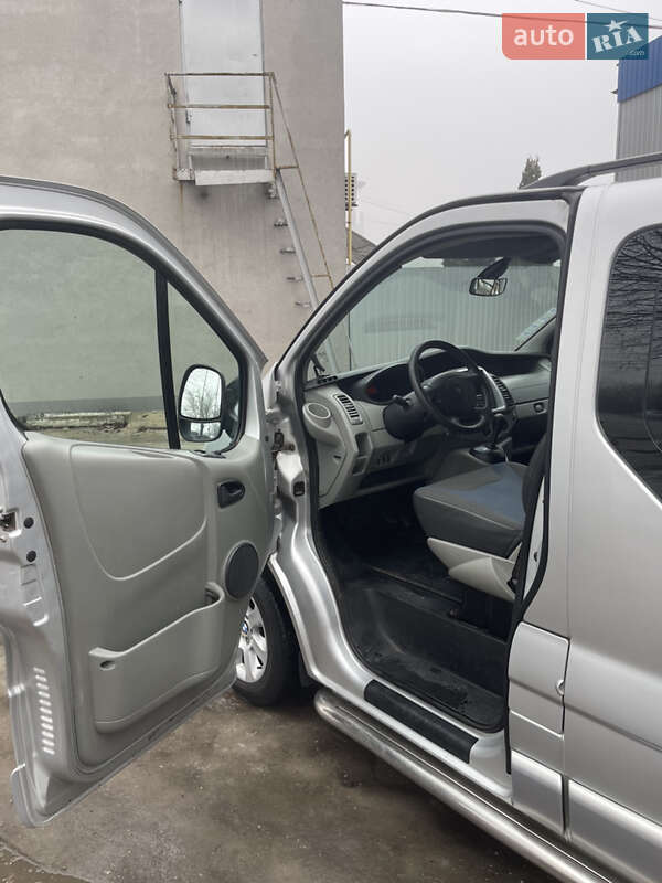 Грузовой фургон Renault Trafic 2011 в Днепре