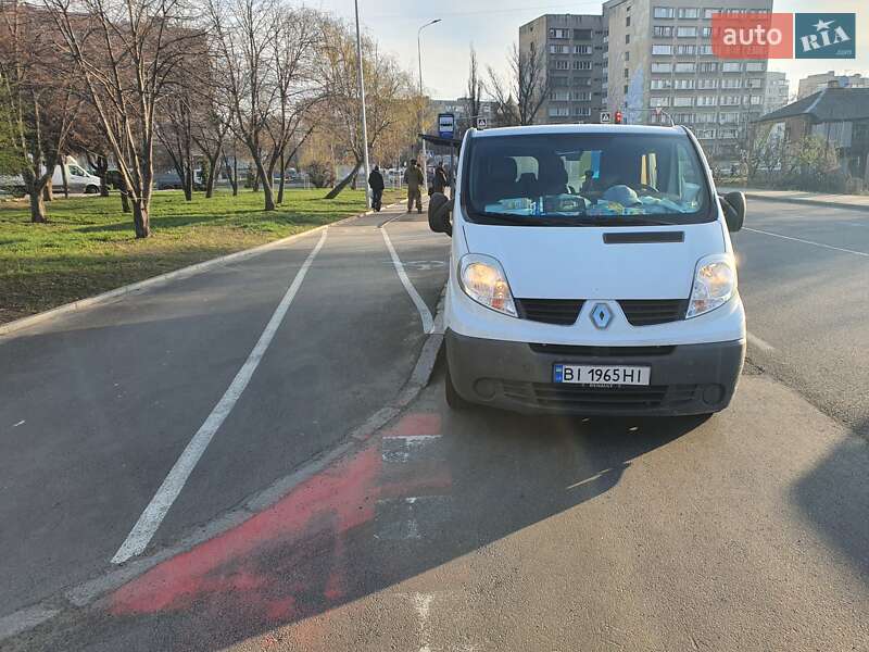 Минивэн Renault Trafic 2009 в Полтаве фото 13 Минивэн Renault Trafic 2009 в Полтаве