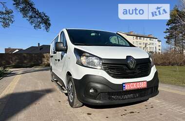 Грузовой фургон Renault Trafic 2015 в Луцке