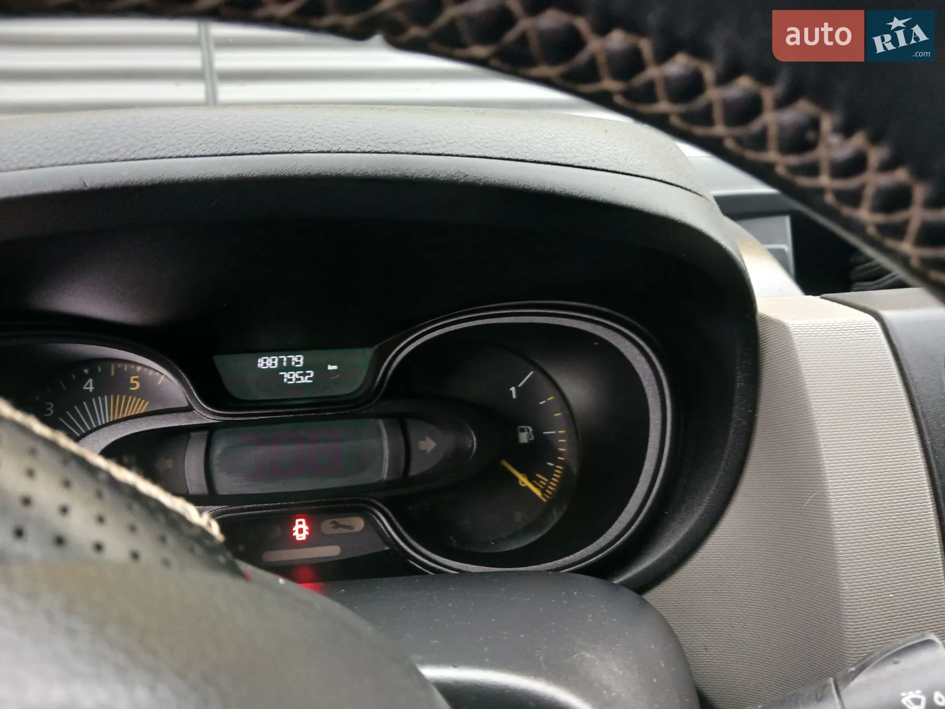 2015 Renault Trafic - мініатюра 2
