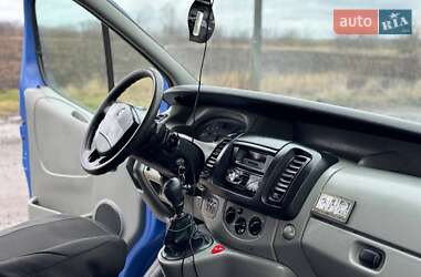 Мінівен Renault Trafic 2005 в Благовіщенську