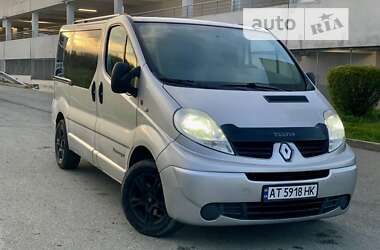 Мінівен Renault Trafic 2009 в Калуші