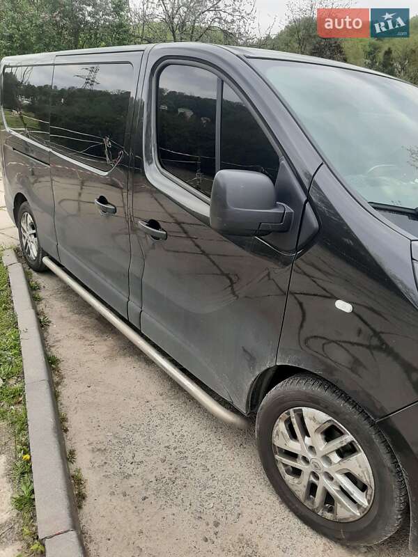 Минивэн Renault Trafic 2015 в Львове фото 6 Минивэн Renault Trafic 2015 в Львове