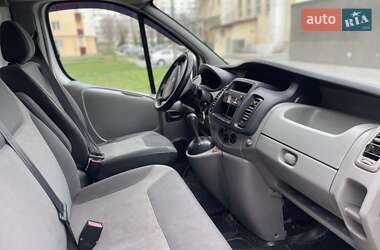 Грузовой фургон Renault Trafic 2014 в 