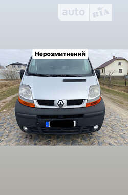 Грузовой фургон Renault Trafic 2005 в Рокитном