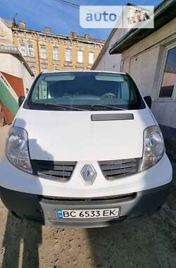 Грузовой фургон Renault Trafic 2010 в Львове