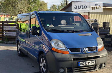 Мінівен Renault Trafic 2006 в Самборі