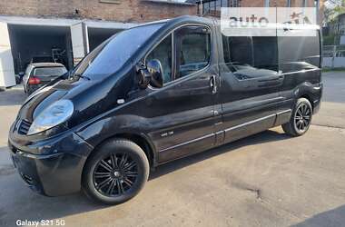 Минивэн Renault Trafic 2010 в Ровно