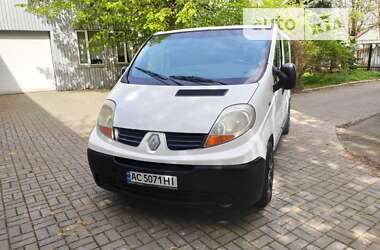 Грузовой фургон Renault Trafic 2004 в Луцке