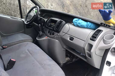 Грузовой фургон Renault Trafic 2002 в Киеве