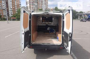 Грузовой фургон Renault Trafic 2016 в 
