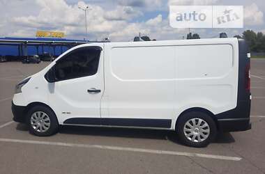 Грузовой фургон Renault Trafic 2016 в 