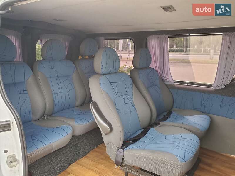 Минивэн Renault Trafic 2007 в Николаеве