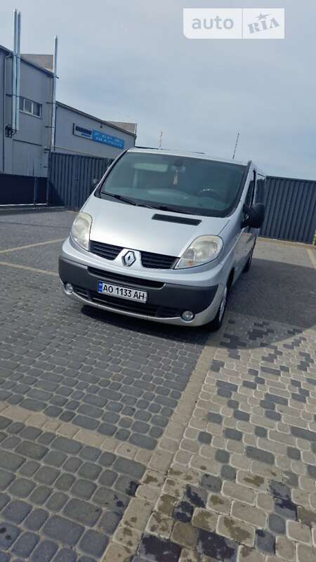 Минивэн Renault Trafic 2013 в Мукачево