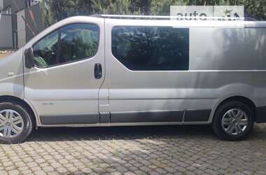 Минивэн Renault Trafic 2009 в Луцке