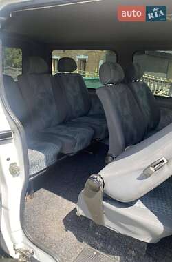 Мінівен Renault Trafic 2006 в Іллінцях