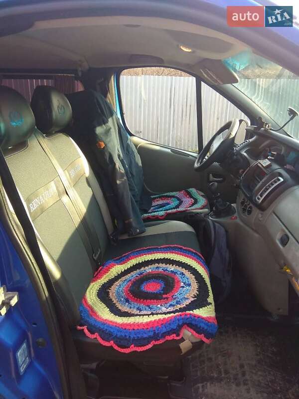 Минивэн Renault Trafic 2007 в Болграде