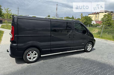 Минивэн Renault Trafic 2005 в Самборе