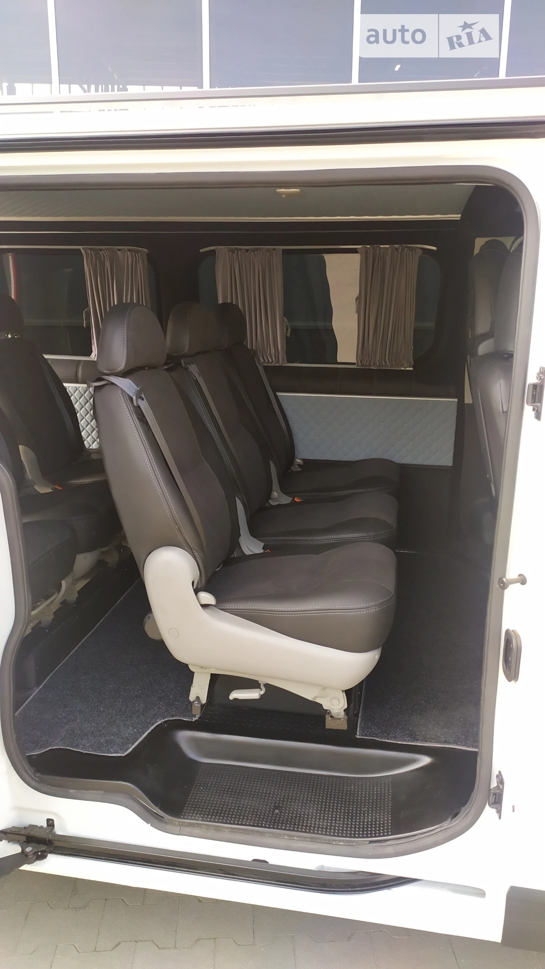 2021 Renault Trafic - мініатюра 10