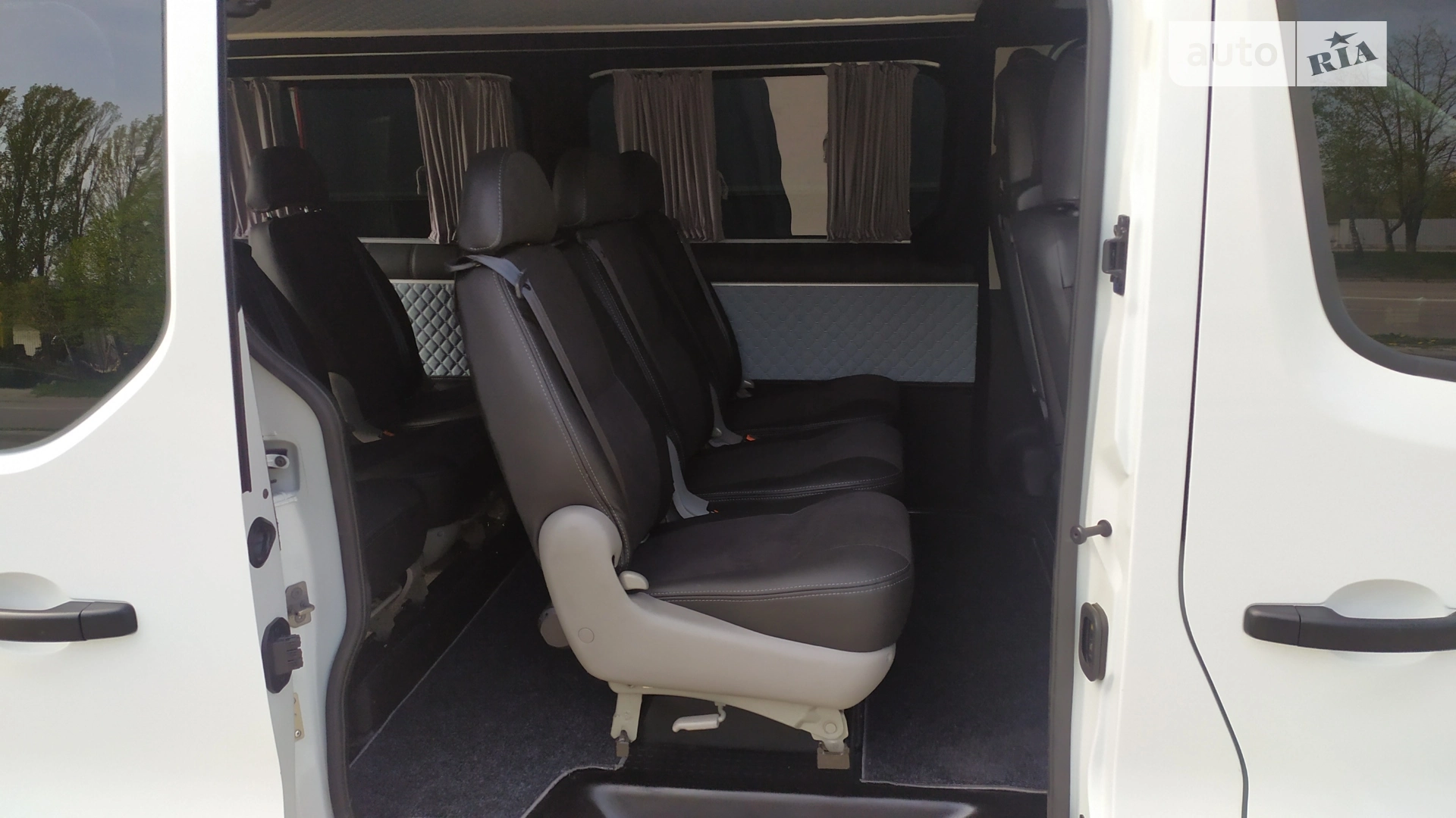 2021 Renault Trafic - мініатюра 11