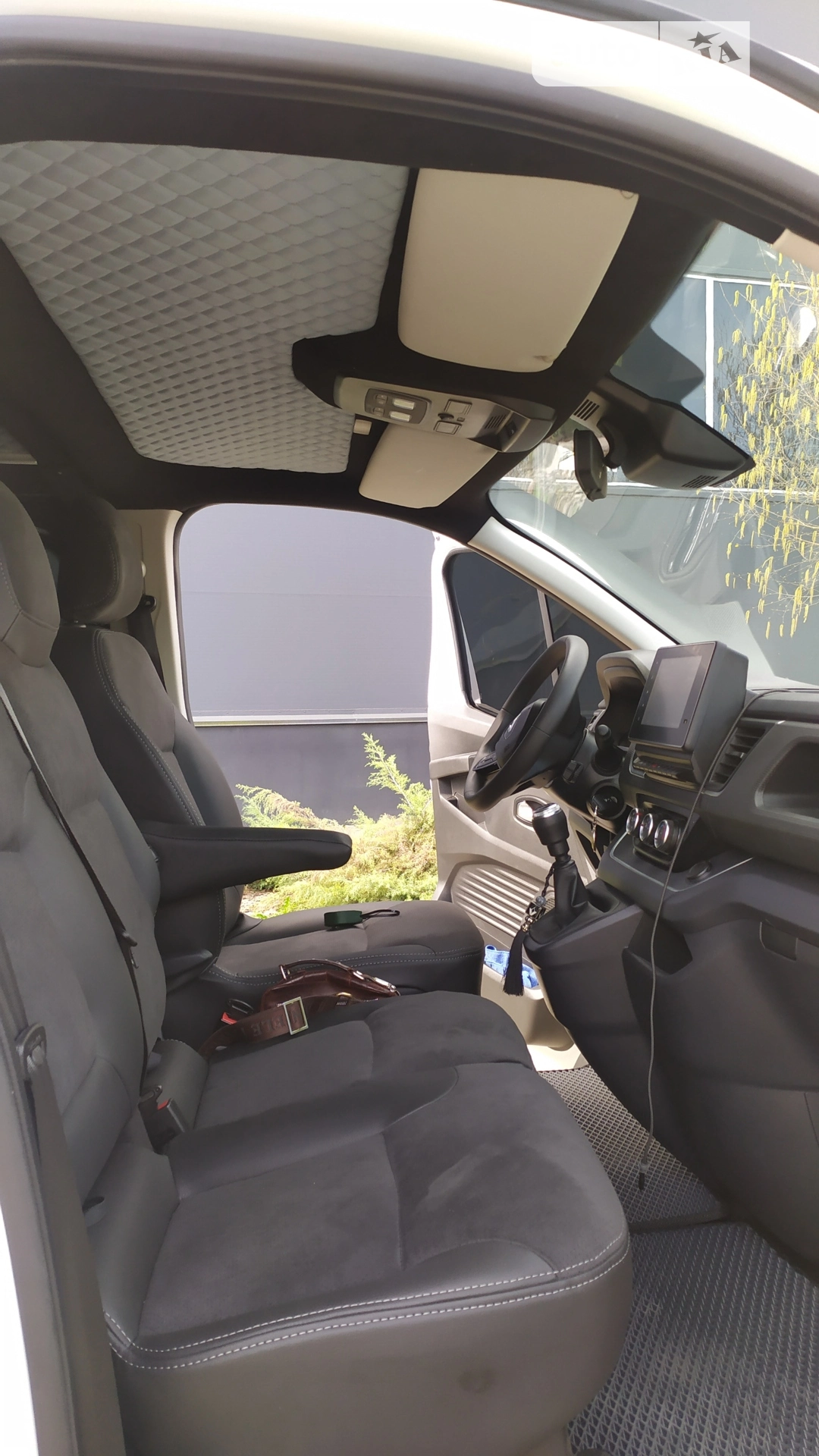 2021 Renault Trafic - мініатюра 12