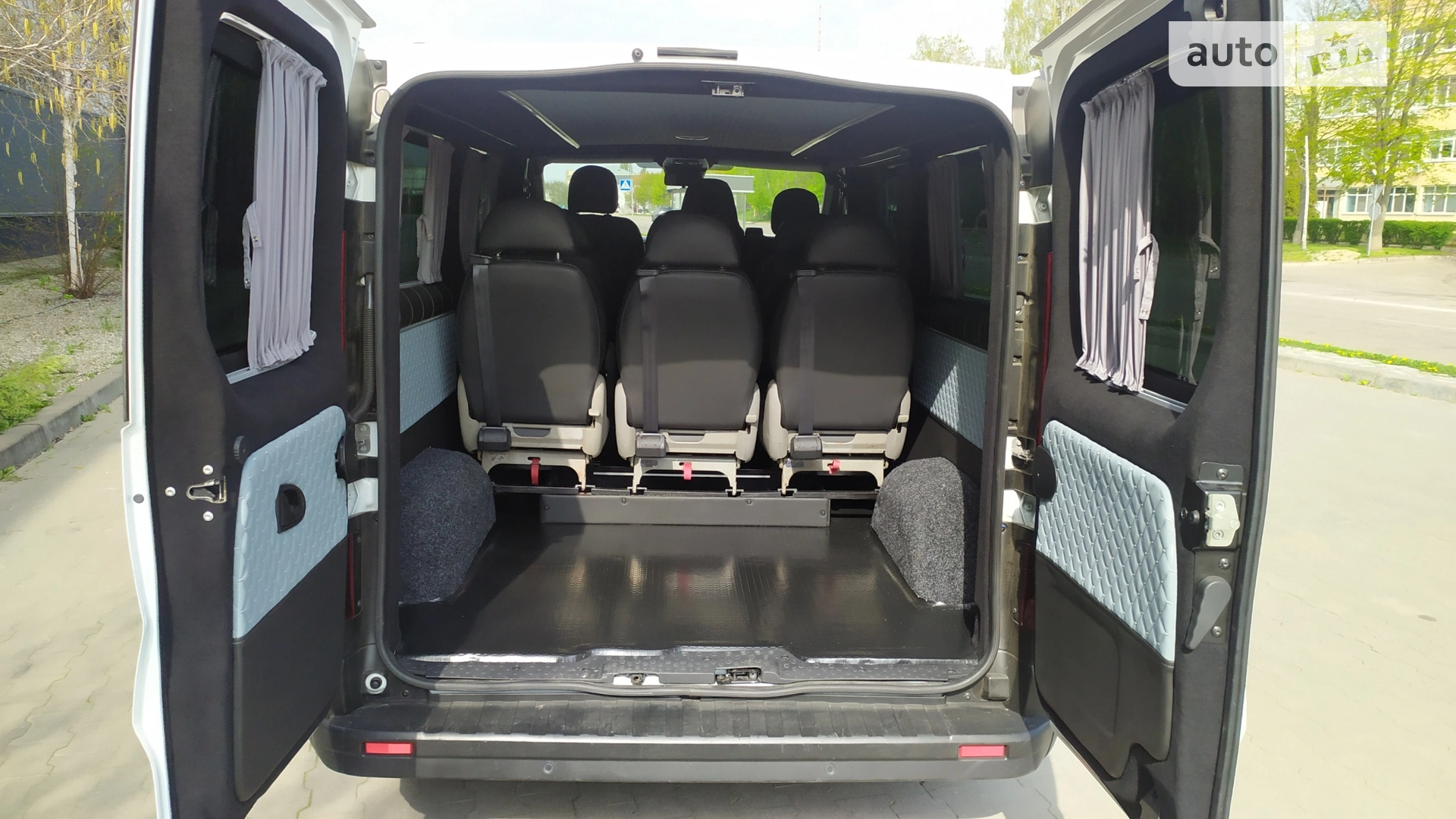 2021 Renault Trafic - мініатюра 19