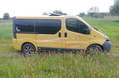 Мінівен Renault Trafic 2004 в Києві