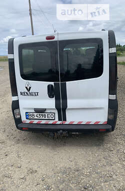 Мінівен Renault Trafic 2002 в Коломиї