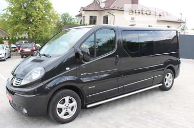 Мінівен Renault Trafic 2013 в Чернівцях