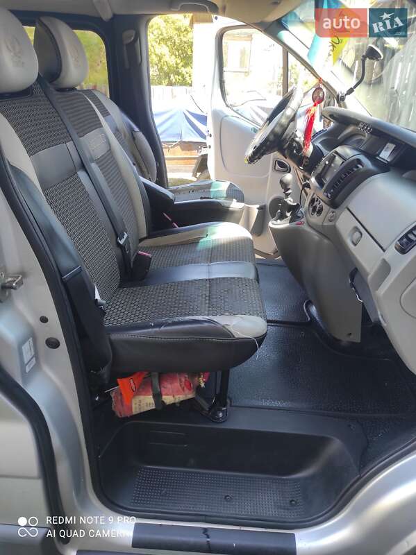 Минивэн Renault Trafic 2008 в Ворохте