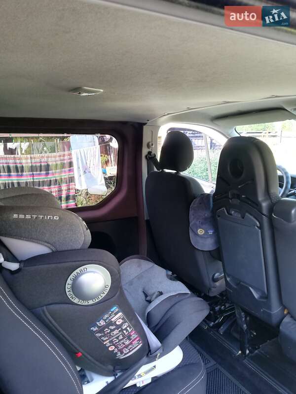 Минивэн Renault Trafic 2017 в Луцке фото 5 Минивэн Renault Trafic 2017 в Луцке